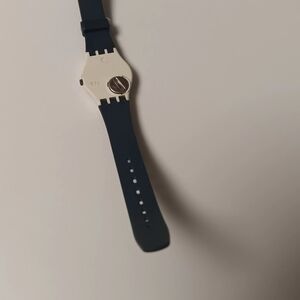 Classic Black Wearable Watch